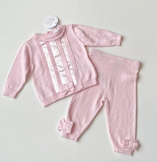 BLUES BABY PINK SCALLOP 
DETAIL 2PC KNIT SET