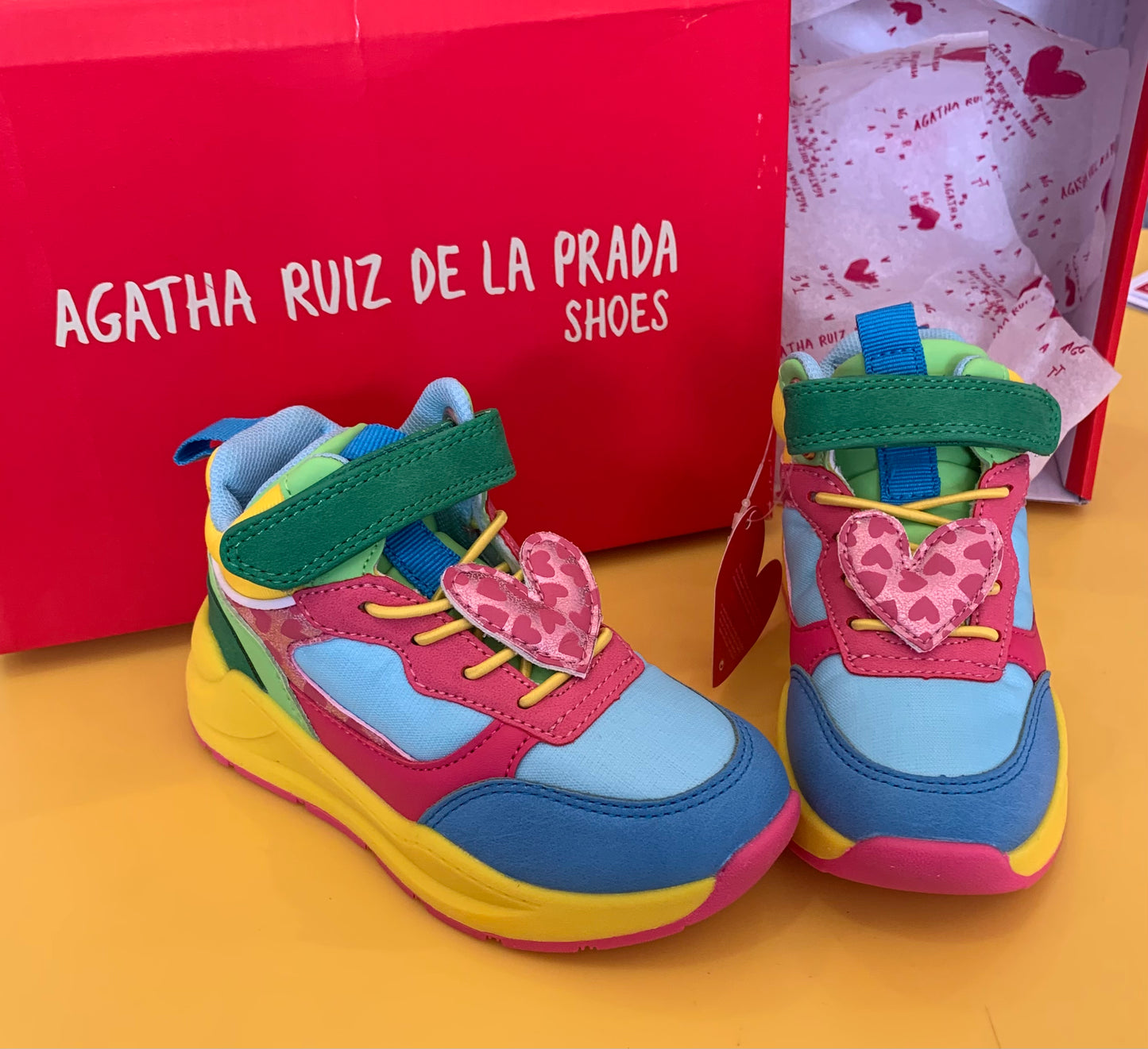 Agatha Sneaker